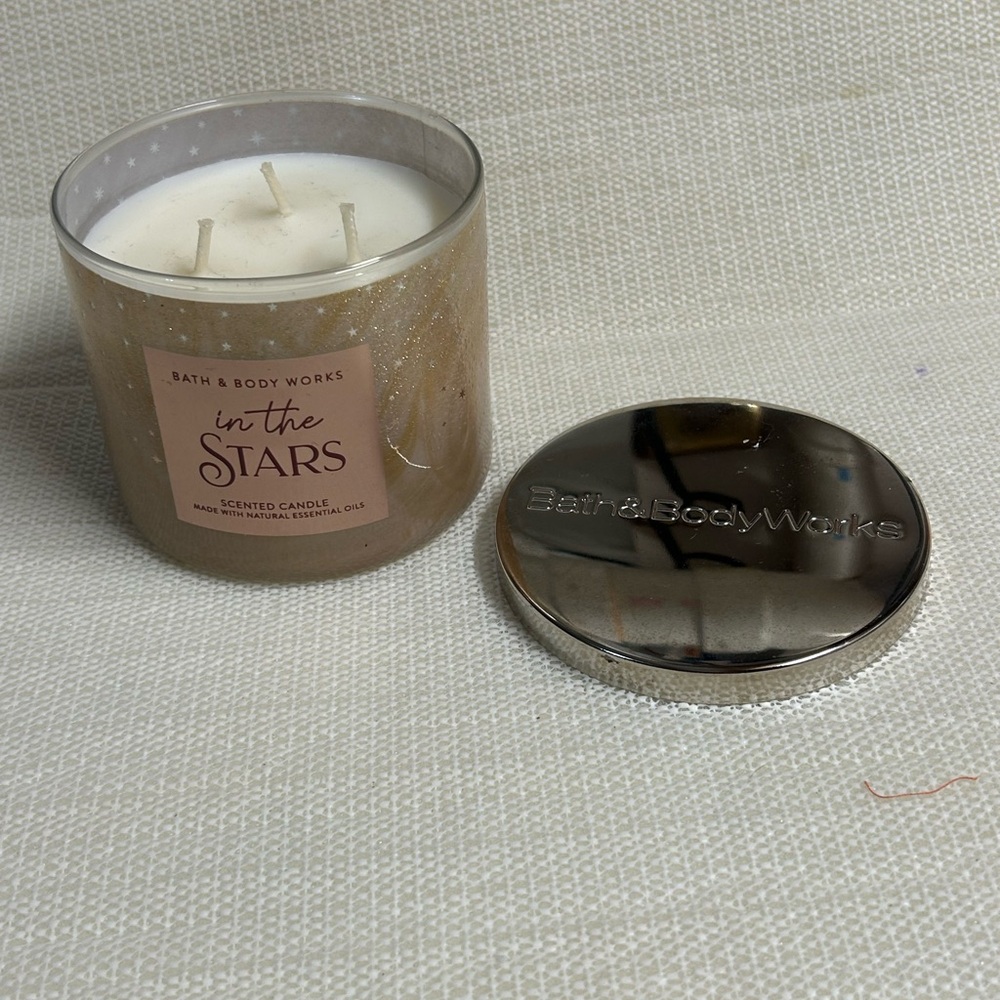 Bath & Body Works In The Stars Scented Candle — Gold and Pink Label - Picture 2 of 4
